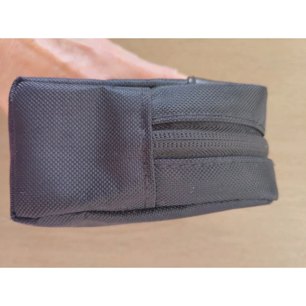 Tumi for Delta Small Zip Pouch Travel Case Cosmetic Bag Toiletry Bag Nwot